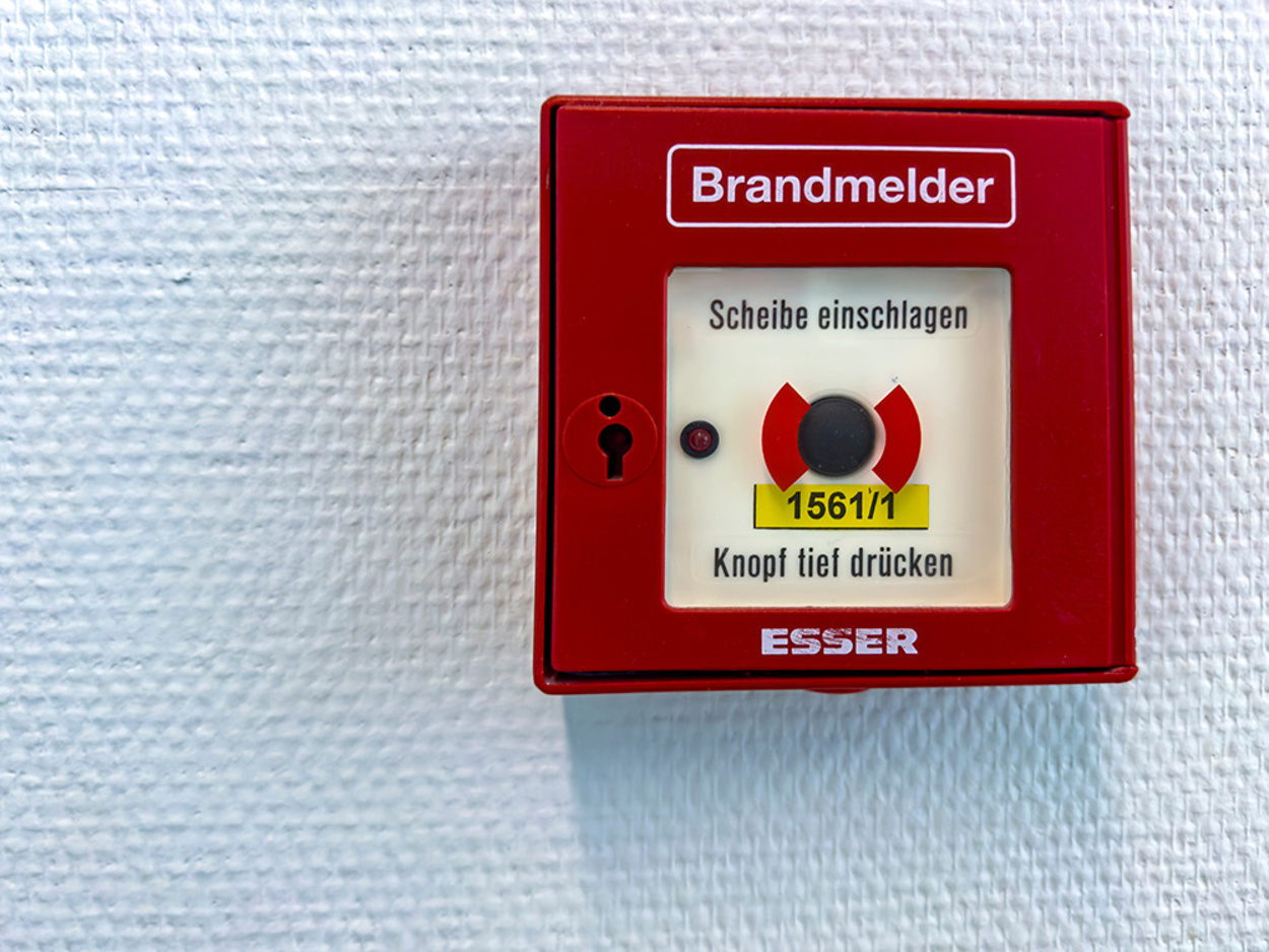 Brandmelde&shy;anlagen bei Muster Elektro in Musterstadt